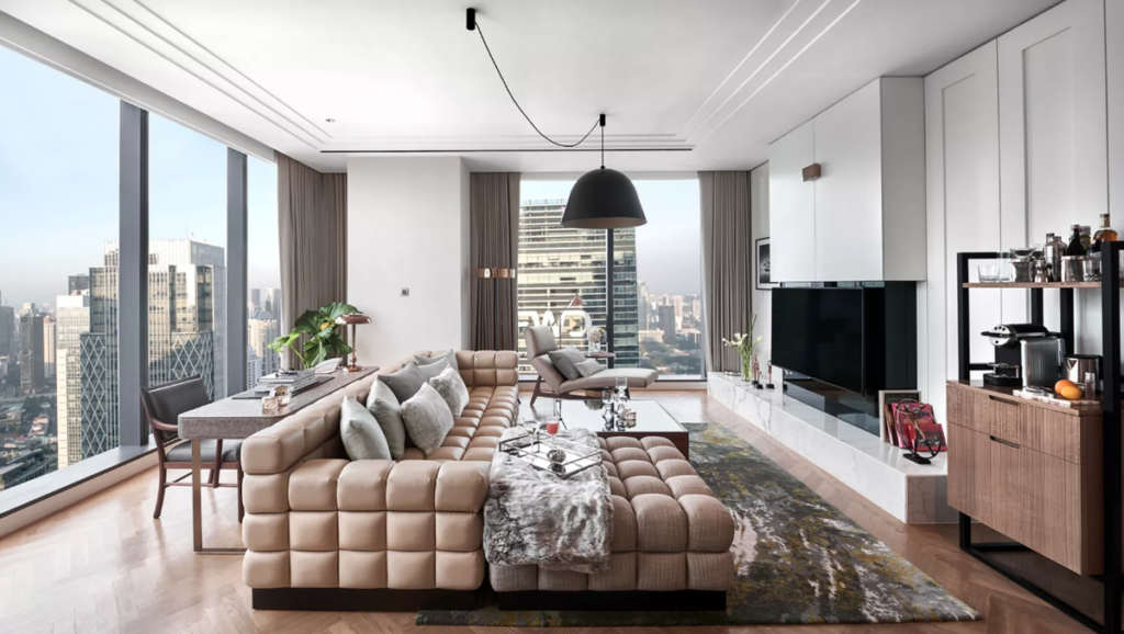 Langham Jakarta -Living Room with City View - Hotel stylish dan inspiratif 